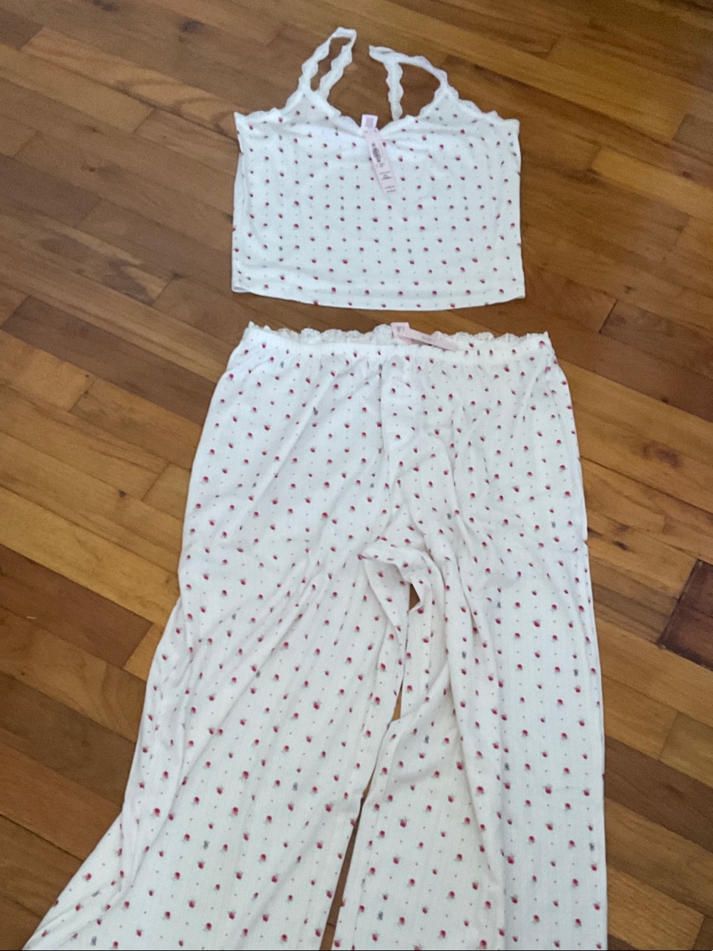 Victoria’s Secret sleep set